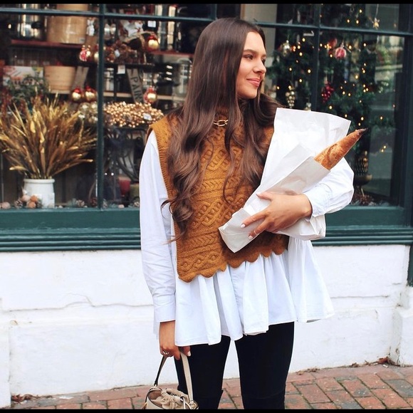 Knit vest - Picture 2 of 7